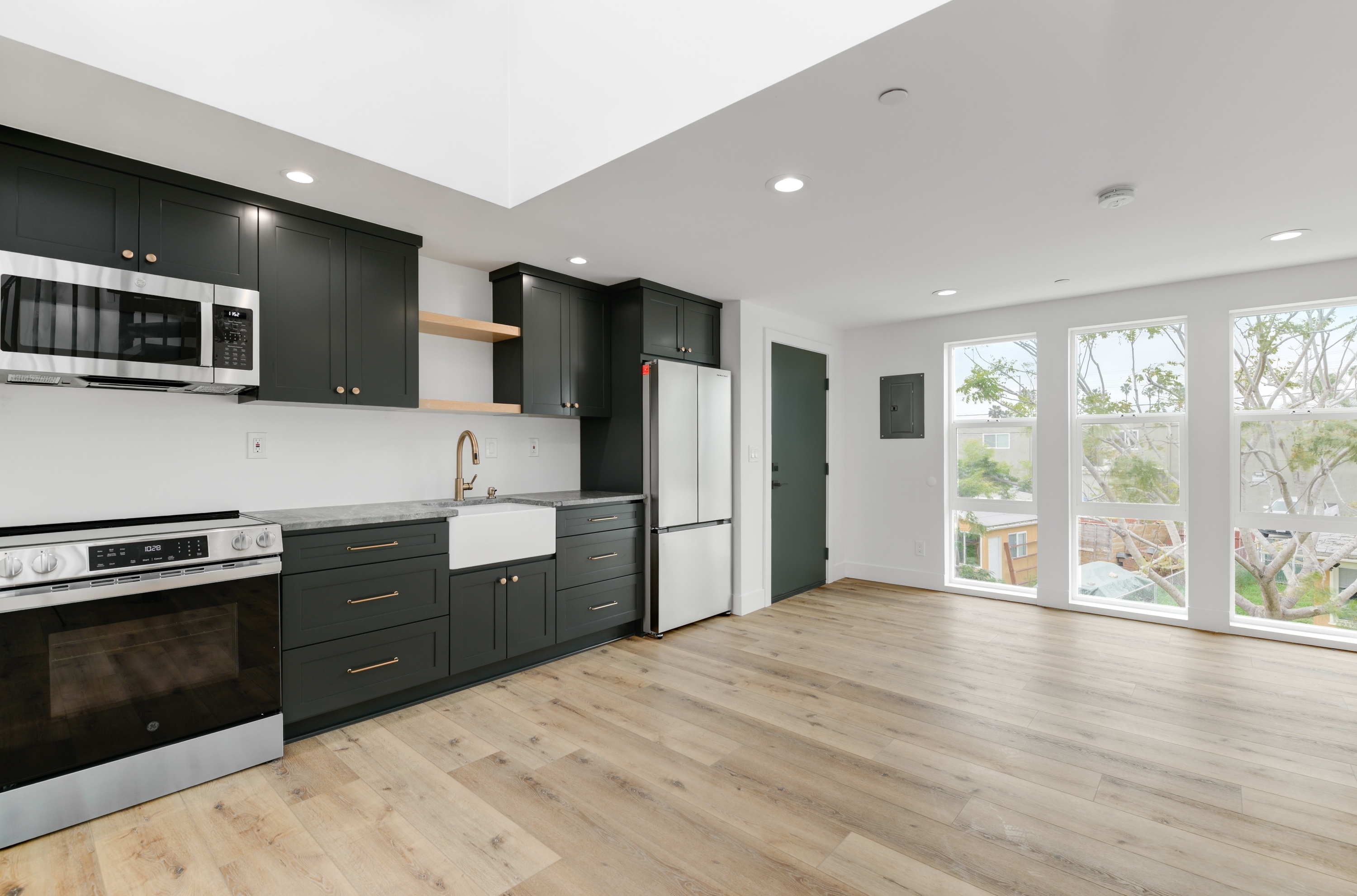 3008 Suncrest Drive - D